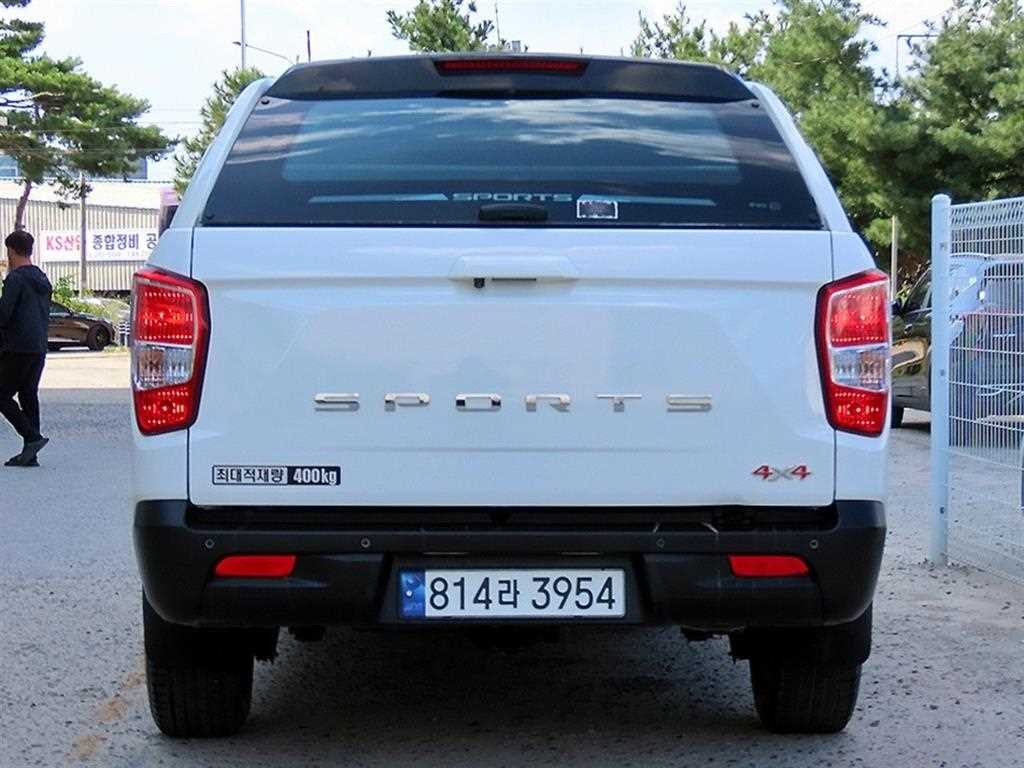 KG모빌리티(쌍용) 렉스턴 더 뉴 렉스턴 스포츠 디젤 2.2 4WD 와일드 이미지 4