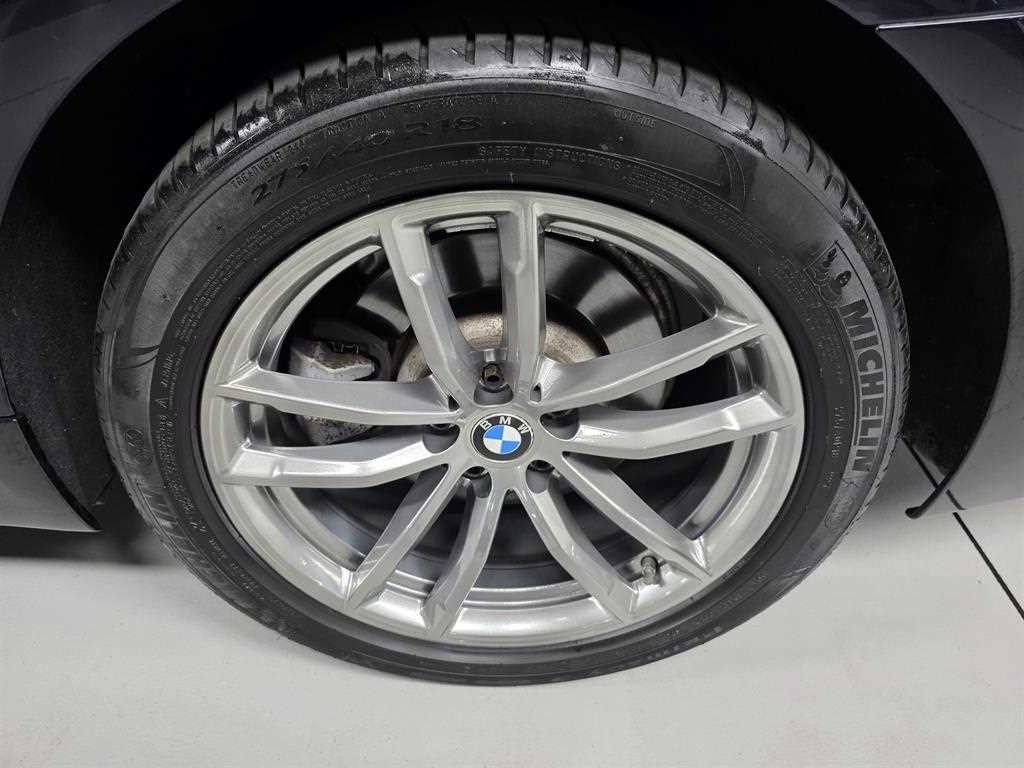 BMW 5시리즈 5시리즈 (G30) 520d M 스포츠 플러스 이미지 6