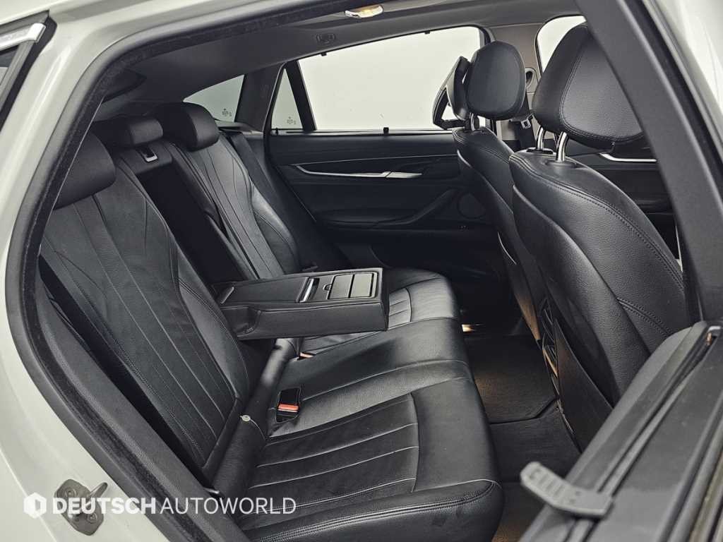 BMW X6 X6 (F16) xDrive 30d 이미지 13