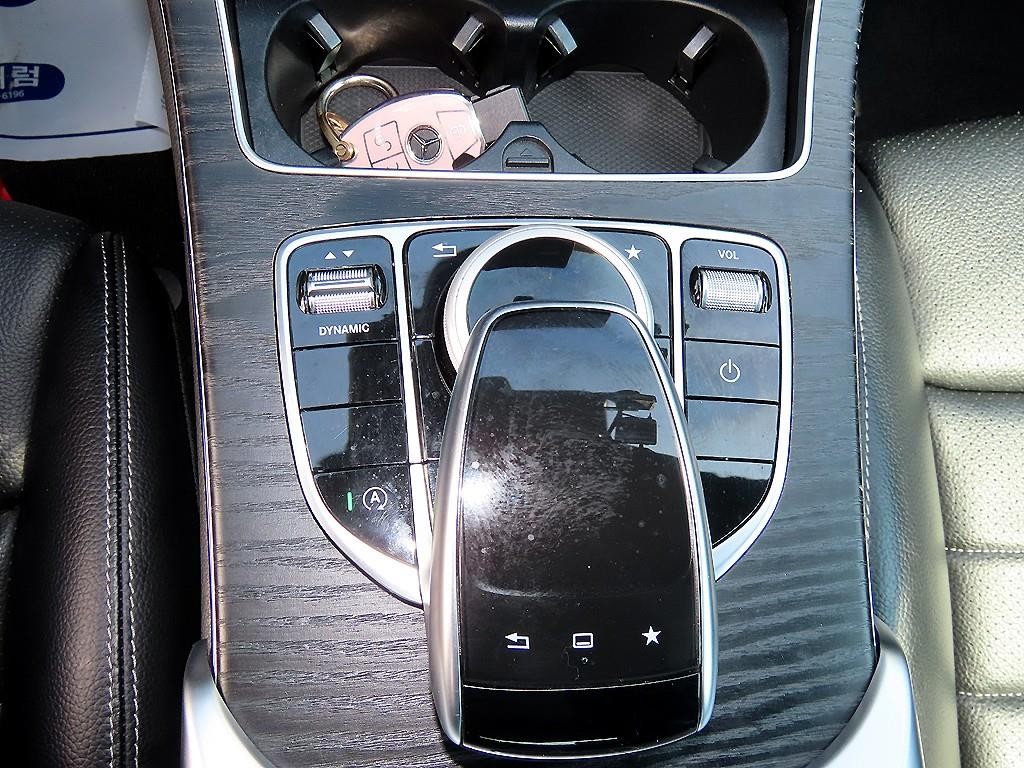 벤츠 C 클래스 C클래스 W205 C200 쿠페 이미지 11