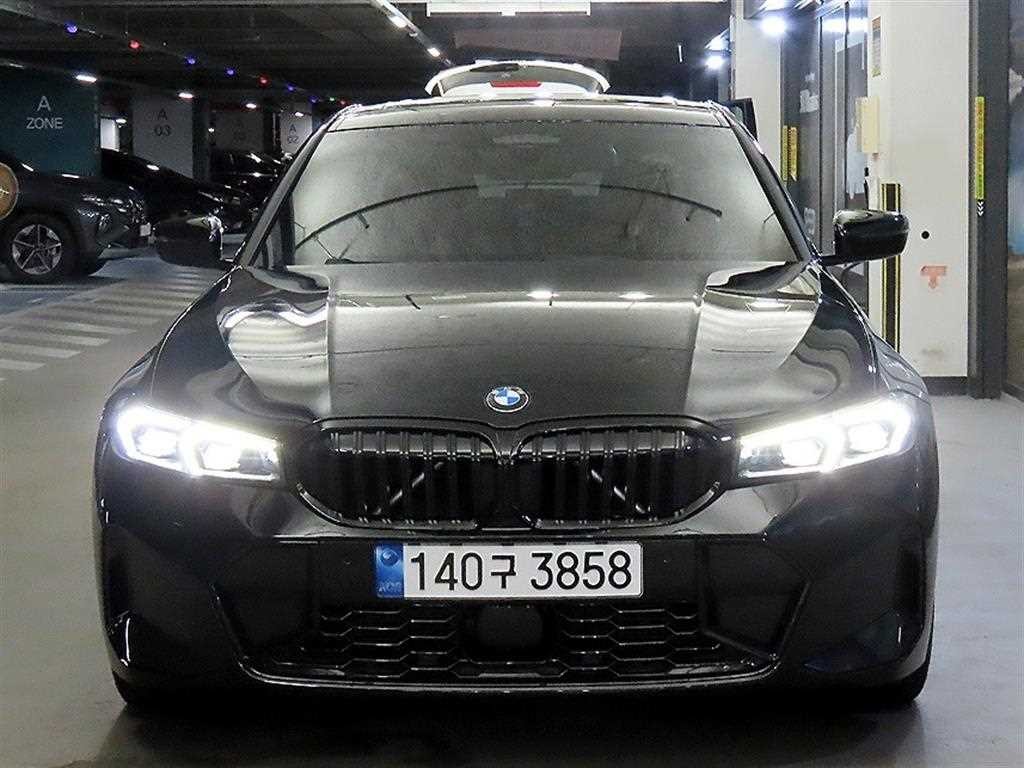 BMW 3시리즈 3시리즈 (G20) 320i M 스포츠 이미지 2
