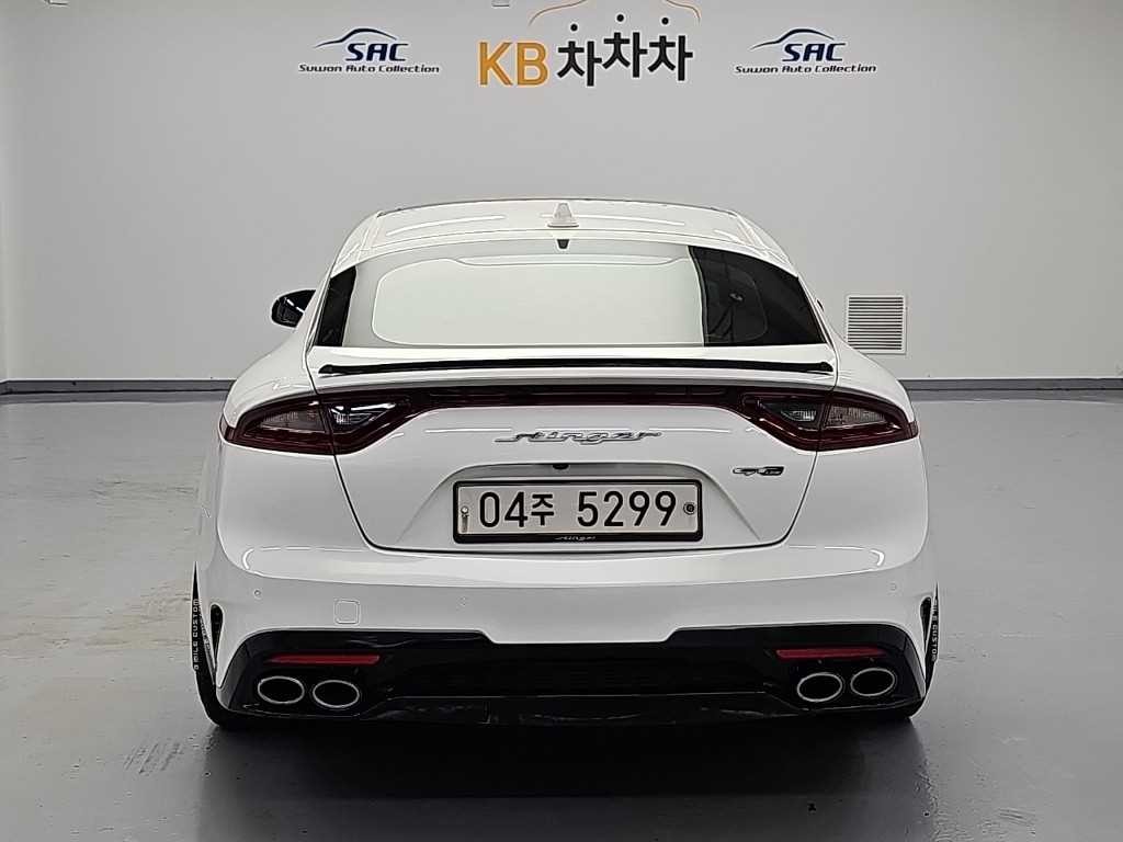 기아 스팅어 가솔린 2.0 터보 2WD 플래티넘 이미지 3