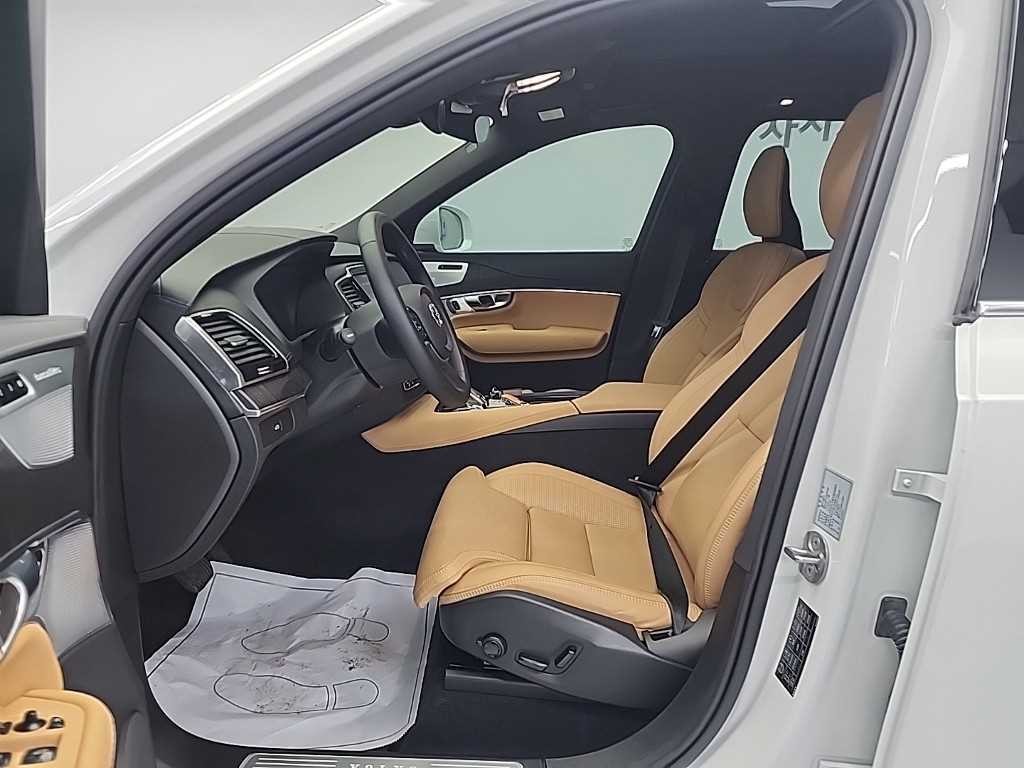 볼보 XC90 XC90 2세대 2.0 B6 AWD 울트라 이미지 11
