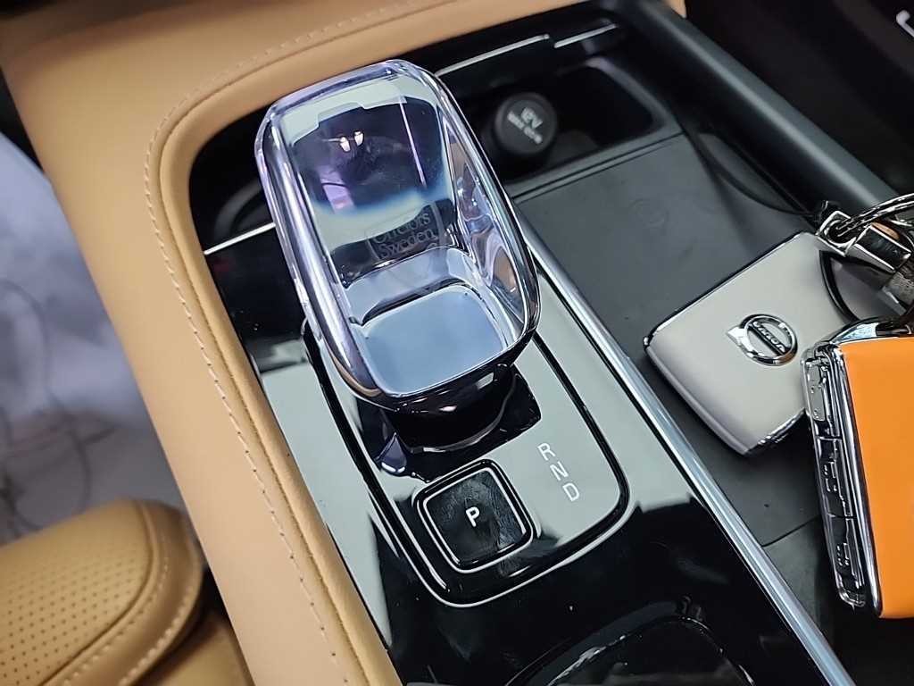 볼보 XC90 XC90 2세대 2.0 B6 AWD 울트라 이미지 8