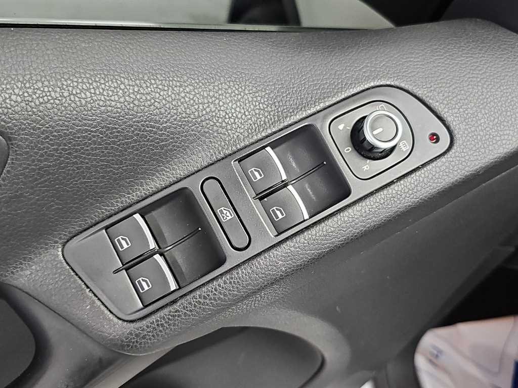 폭스바겐 티구안 뉴티구안 2.0 TDI 컴포트 이미지 17
