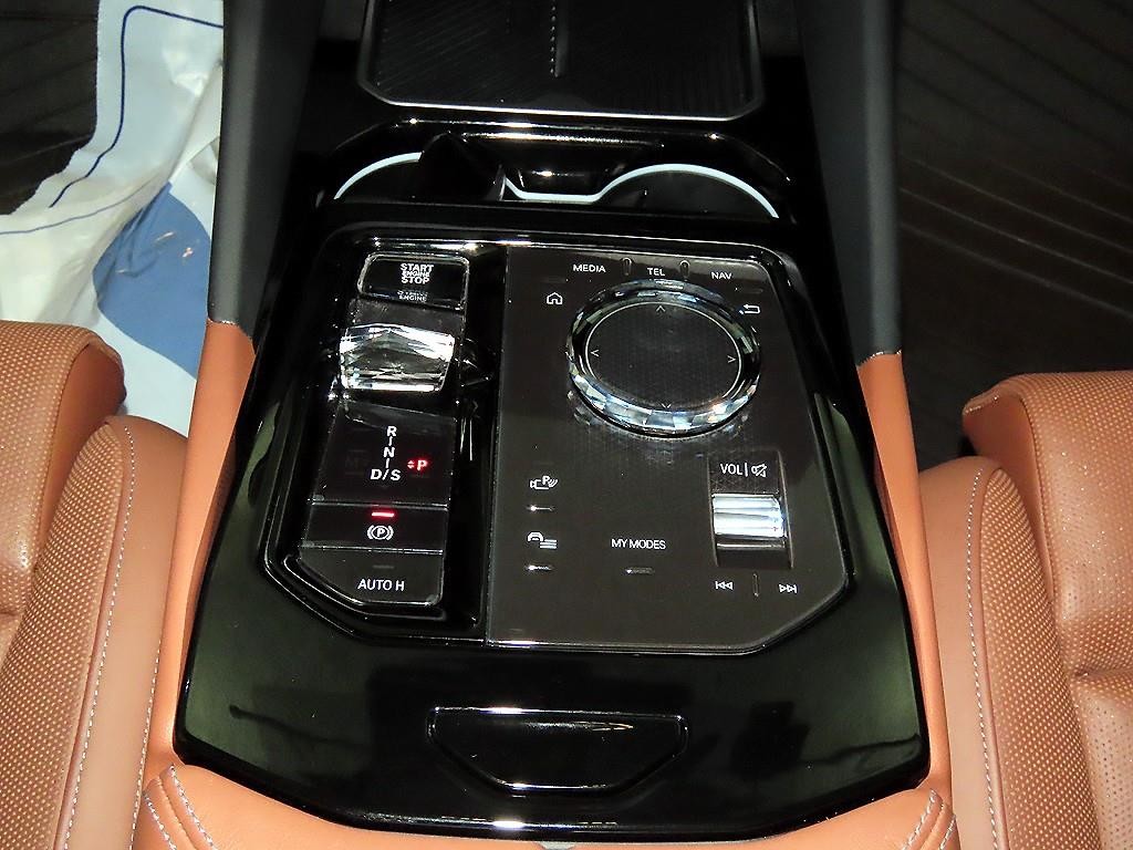 BMW 5시리즈 5시리즈 (G60) 530i xDrive M 스포츠 이미지 12