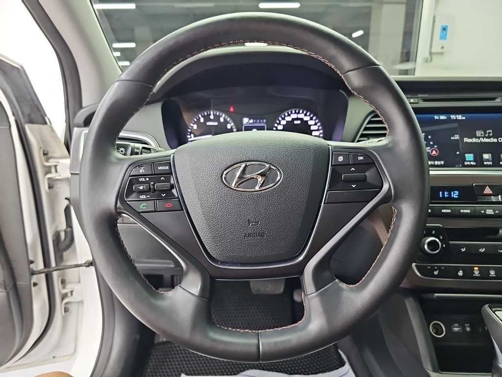 현대 쏘나타 LF 쏘나타 2.0 스타일 스페셜 이미지 9