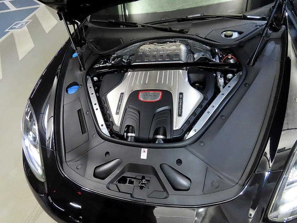 포르쉐 파나메라 파나메라(971) 4.0 GTS 이미지 19