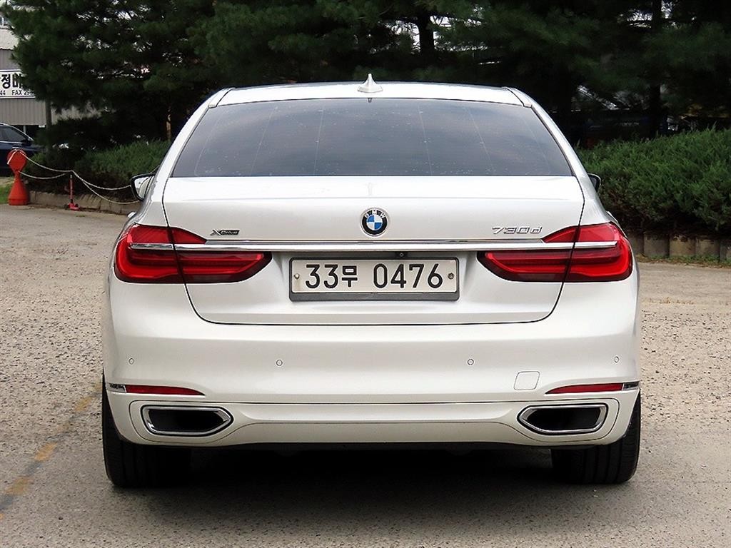 BMW 7시리즈 7시리즈 (G11) 730d xDrive 이미지 4