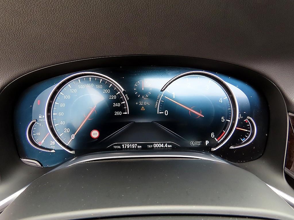 BMW 7시리즈 7시리즈 (G11) 730d xDrive 이미지 9
