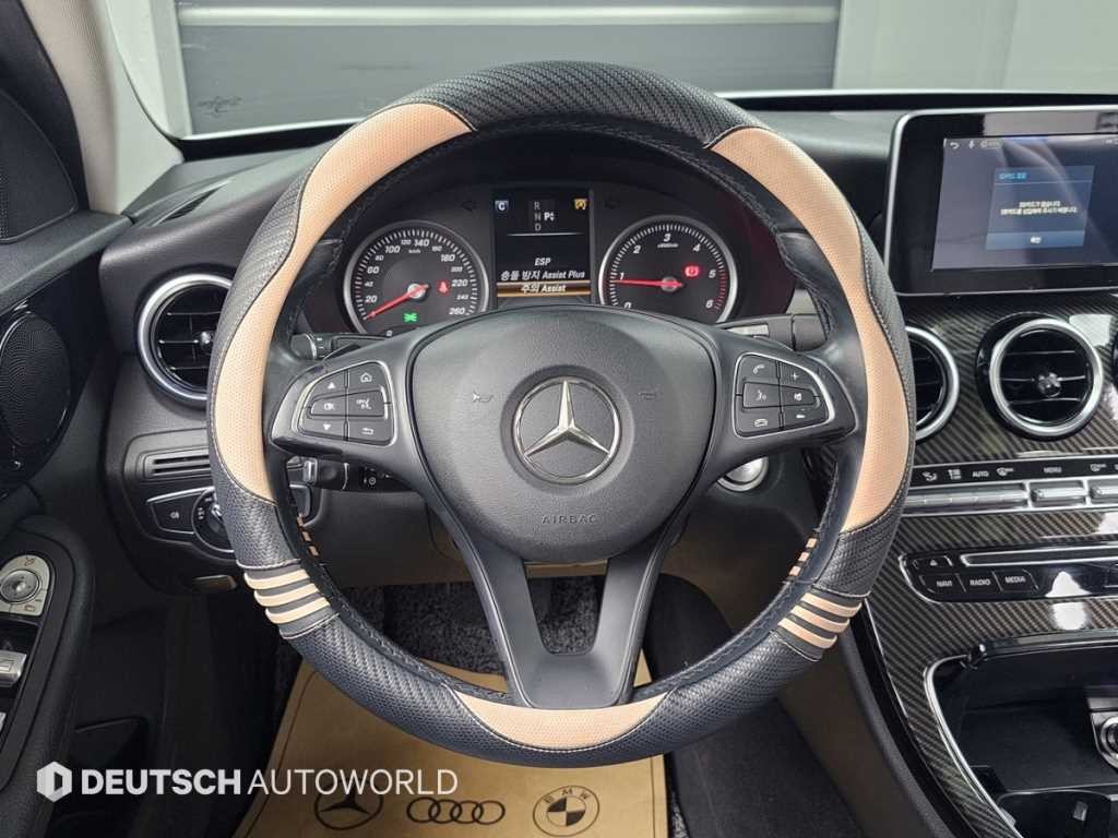 벤츠 C 클래스 C클래스 W205 C200 d 이미지 13