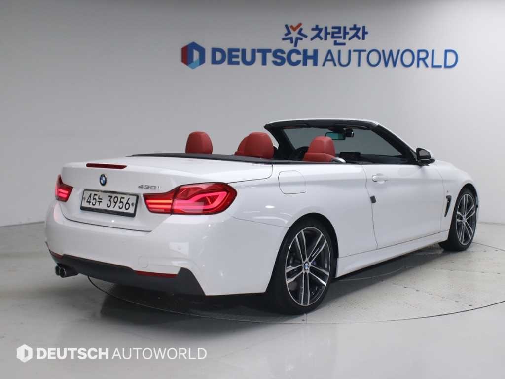 BMW 4시리즈 4시리즈 (F32) 430i 컨버터블 M 스포츠 이미지 2