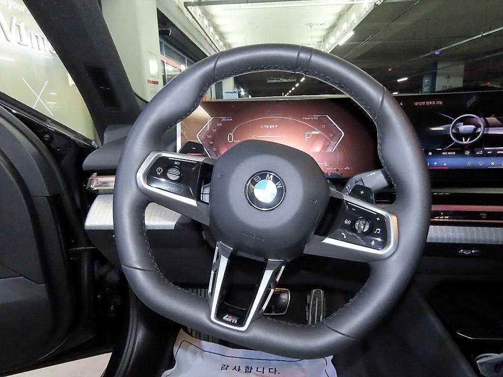 BMW 5시리즈 5시리즈 (G60) 520i M 스포츠 이미지 8