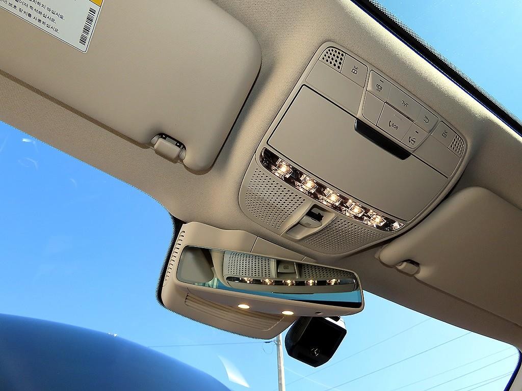 벤츠 E 클래스 E-클래스 W213 E300 아방가르드 이미지 15