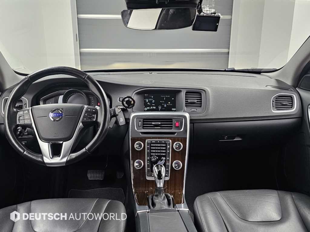 볼보 S60 뉴S60 D4 이미지 5