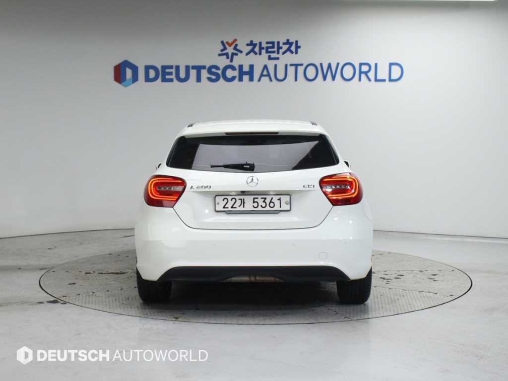 벤츠 A 클래스 A클래스 W176 A200 CDI 스타일 이미지 4