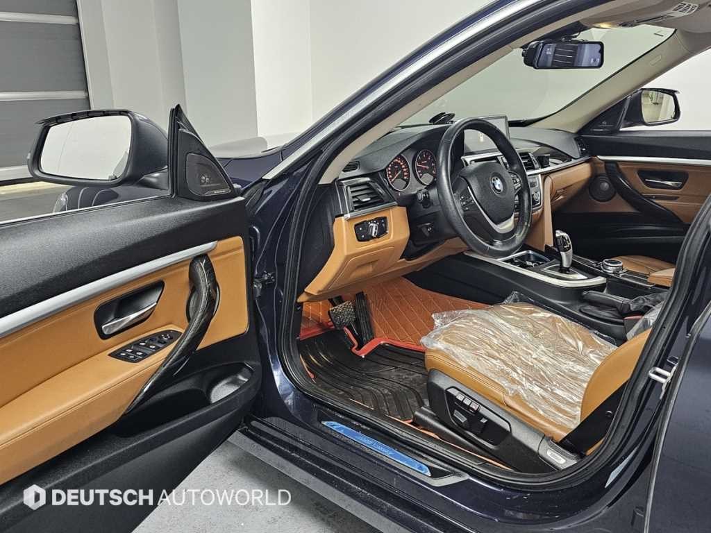 BMW 그란투리스모 3시리즈 GT (F34) GT 320D 럭셔리 이미지 11