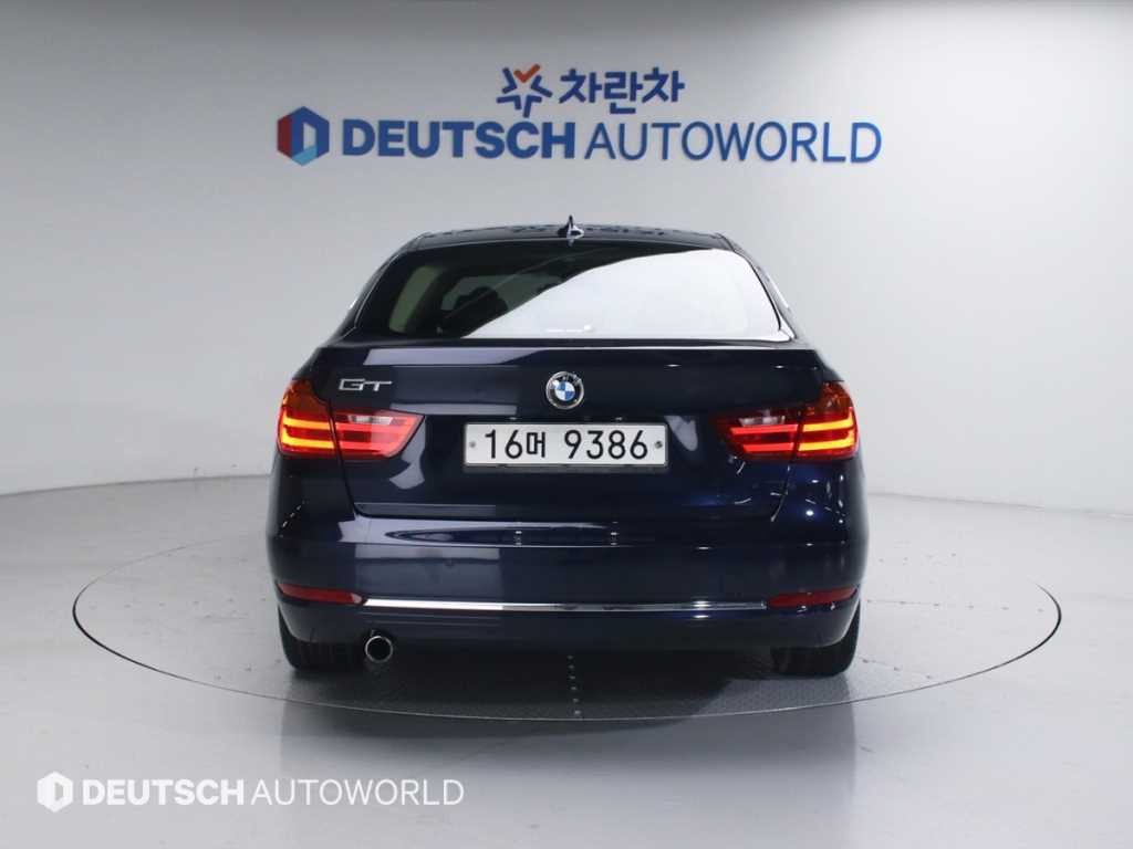 BMW 그란투리스모 3시리즈 GT (F34) GT 320D 럭셔리 이미지 4