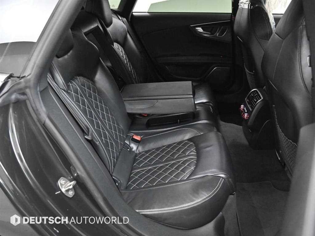 아우디 S7 4.0 TFSI  콰트로 이미지 12