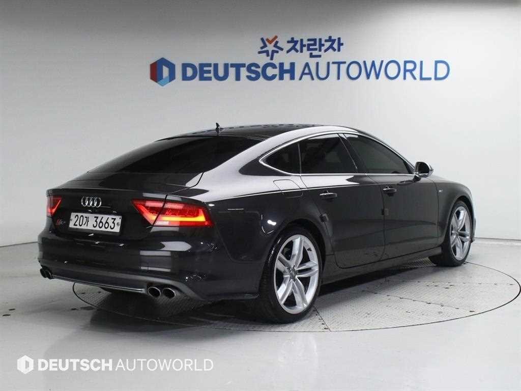 아우디 S7 4.0 TFSI  콰트로 이미지 2