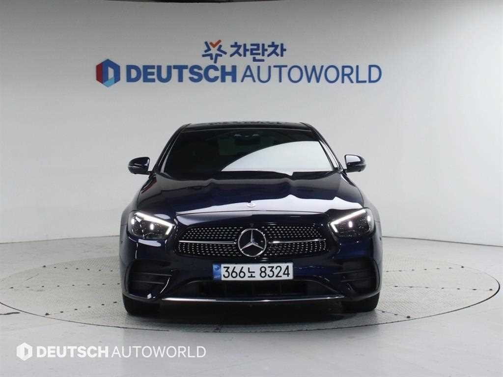 벤츠 E 클래스 E-클래스 W213 E350 4MATIC AMG LINE 이미지 3