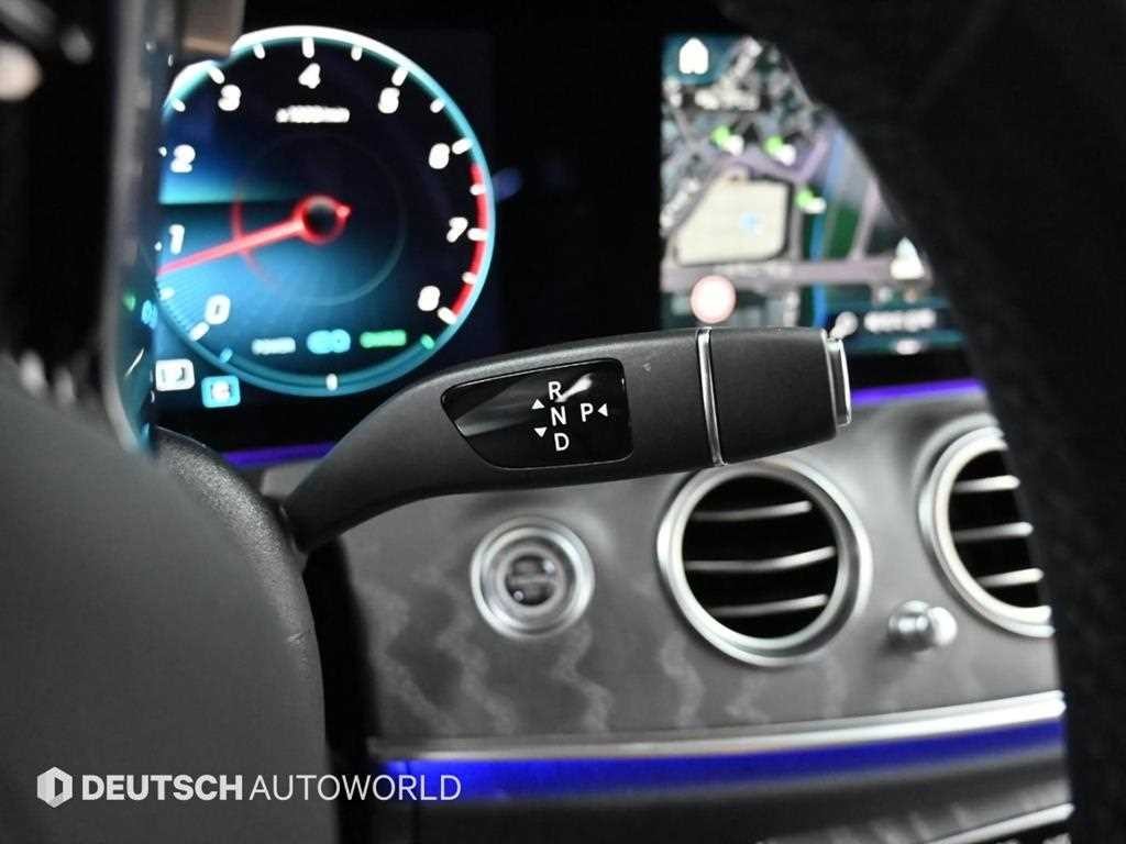 벤츠 E 클래스 E-클래스 W213 E350 4MATIC AMG LINE 이미지 9
