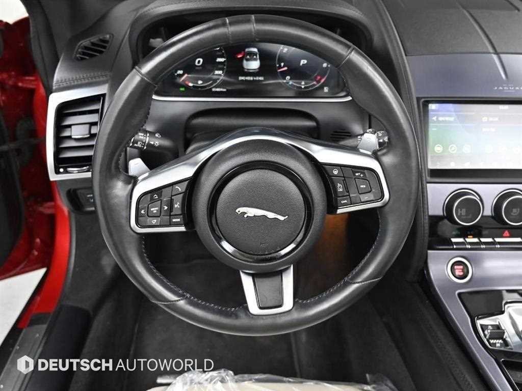 재규어 F-TYPE P300 컨버터블 이미지 13