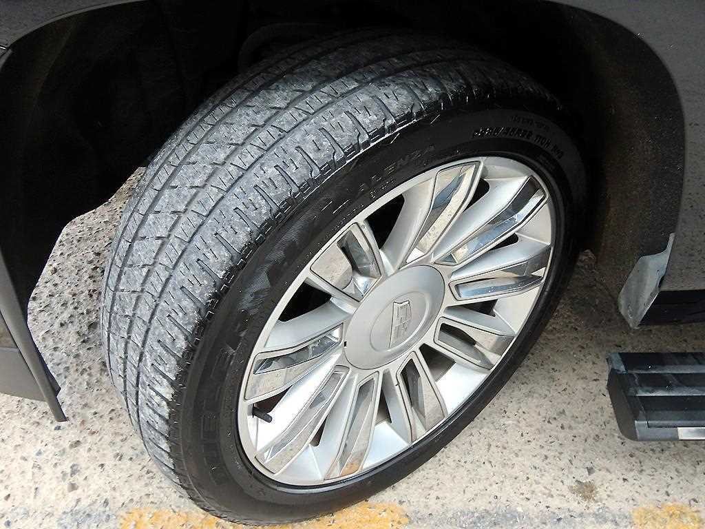 캐딜락 에스컬레이드 6.2 V8 플래티넘 이미지 20