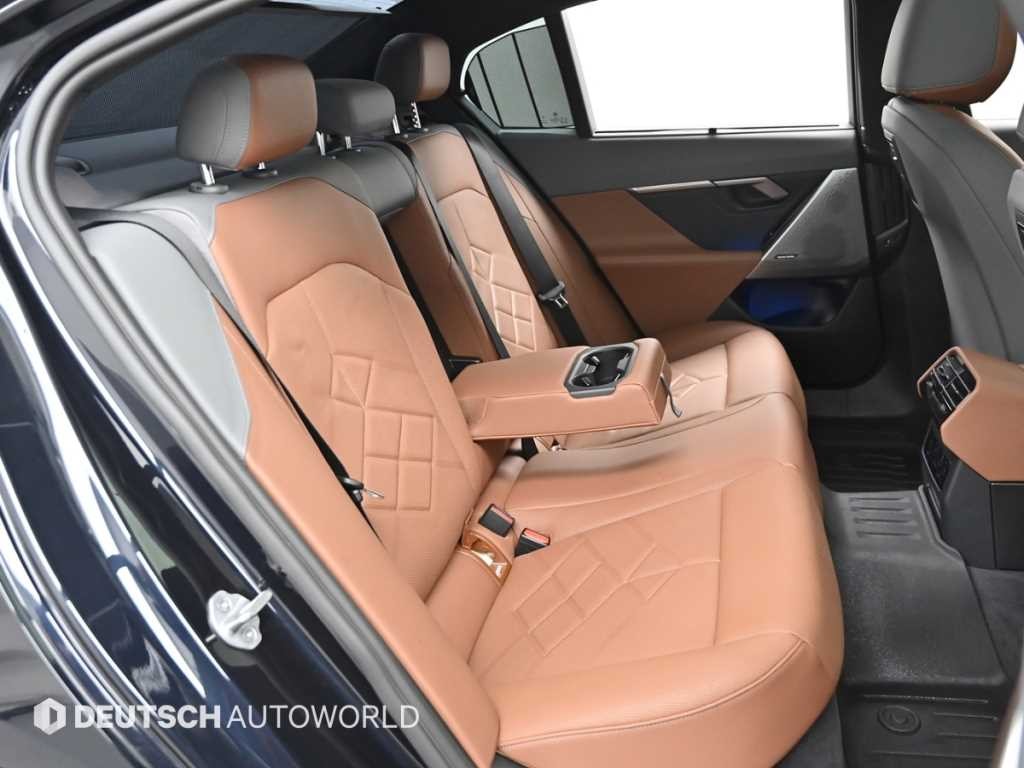BMW 5시리즈 5시리즈 (G60) 530e xDrive M 스포츠 이미지 12