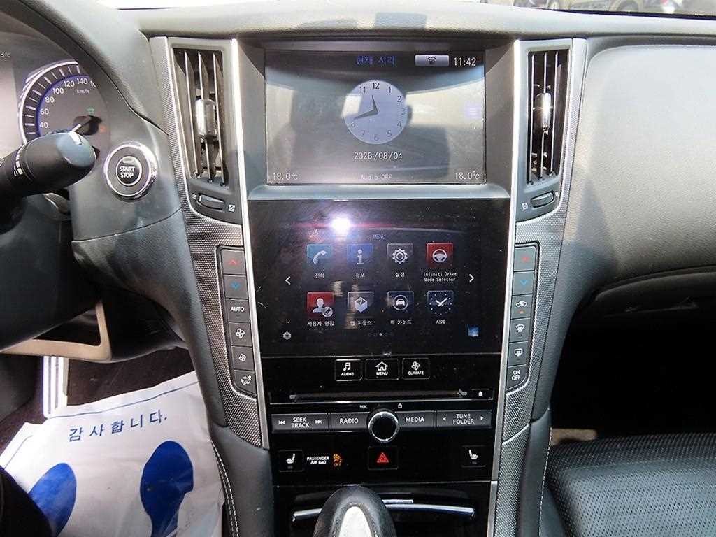 인피니티 Q Q50 3.5 하이브리드 에센스 이미지 13
