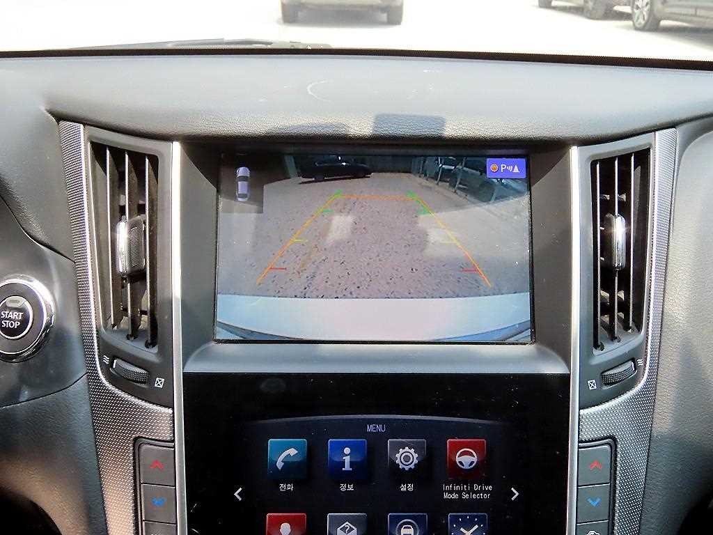 인피니티 Q Q50 3.5 하이브리드 에센스 이미지 14