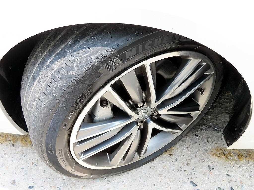 인피니티 Q Q50 3.5 하이브리드 에센스 이미지 20