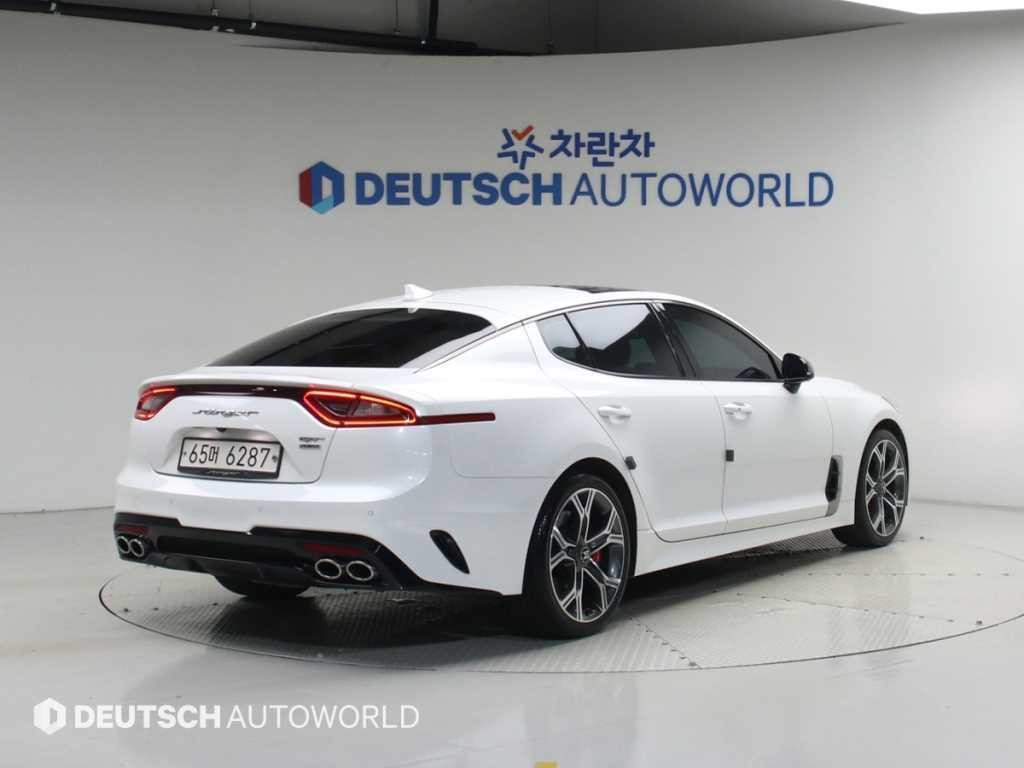 기아 스팅어 가솔린 3.3 터보 2WD GT 이미지 4