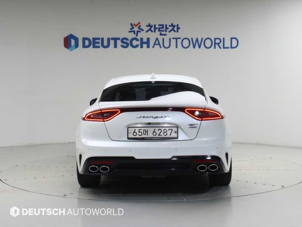 기아 스팅어 가솔린 3.3 터보 2WD GT 이미지 5