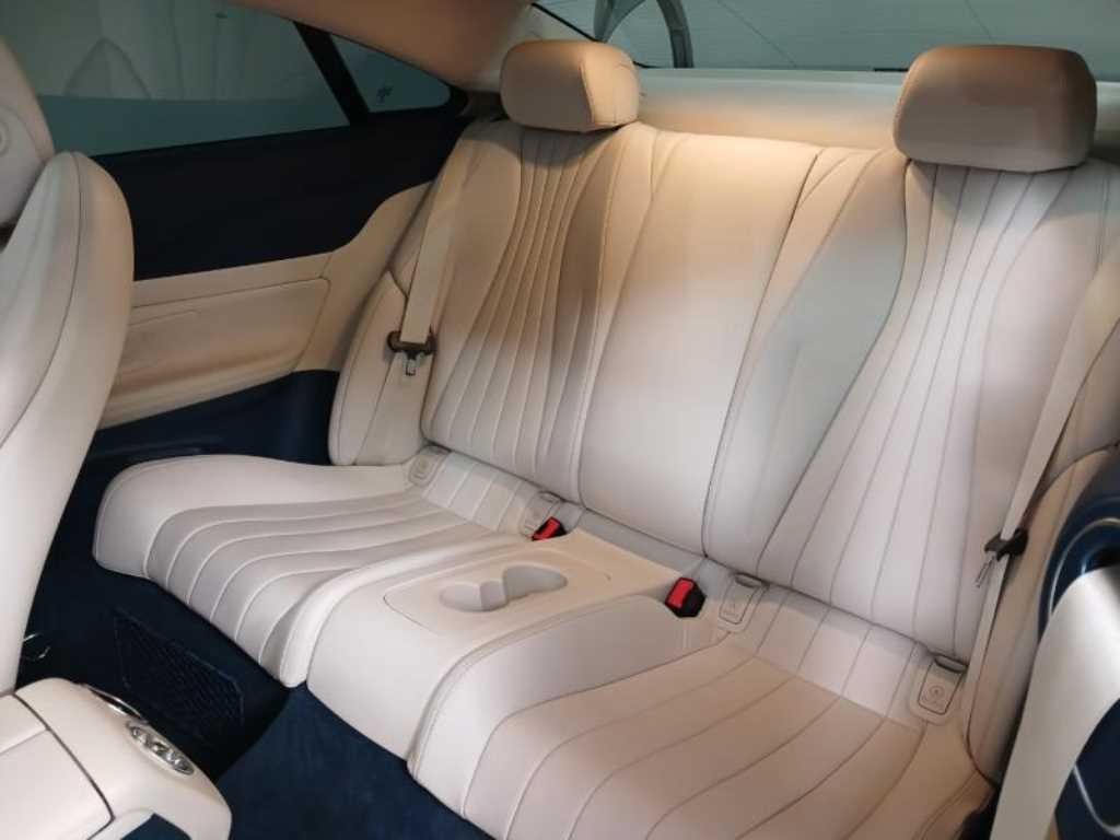 벤츠 E 클래스 E-클래스 W213 E220d 쿠페 이미지 9