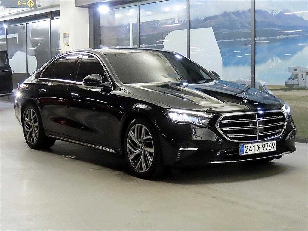 벤츠 E 클래스 E-클래스 W214 E220d 4MATIC 익스클루시브 이미지 1