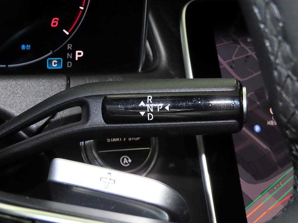벤츠 E 클래스 E-클래스 W214 E220d 4MATIC 익스클루시브 이미지 12