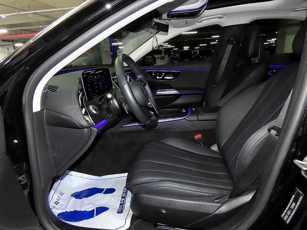 벤츠 E 클래스 E-클래스 W214 E220d 4MATIC 익스클루시브 이미지 6