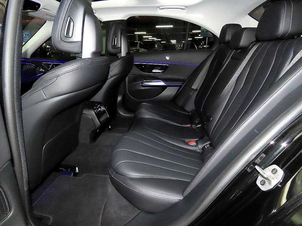 벤츠 E 클래스 E-클래스 W214 E220d 4MATIC 익스클루시브 이미지 7