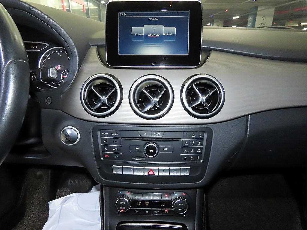 벤츠 B 클래스 (MY B) B클래스 (MY B) B200 d 이미지 11
