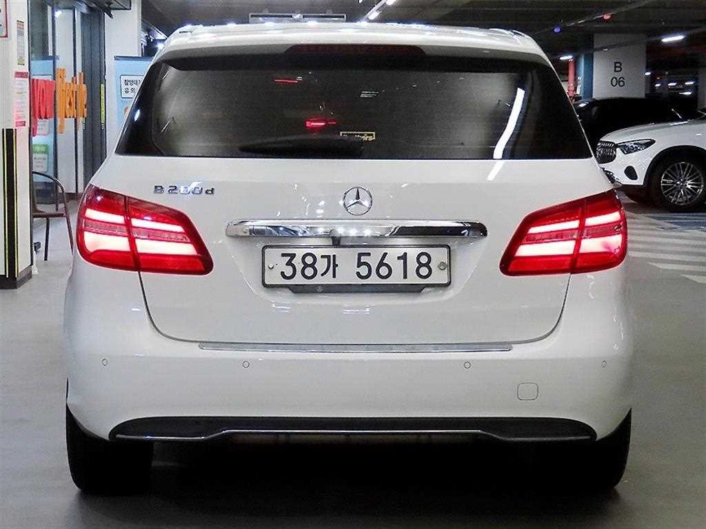 벤츠 B 클래스 (MY B) B클래스 (MY B) B200 d 이미지 5