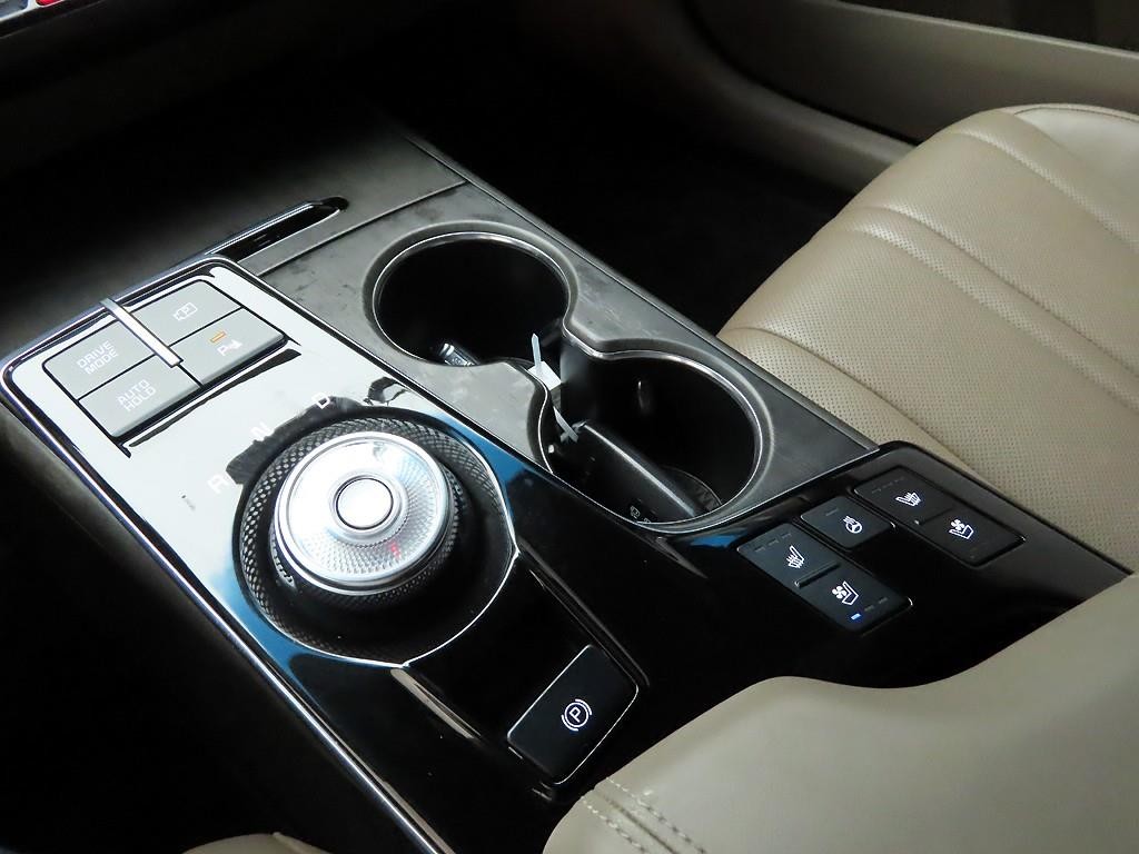기아 K8 2.5 2WD 노블레스 이미지 11