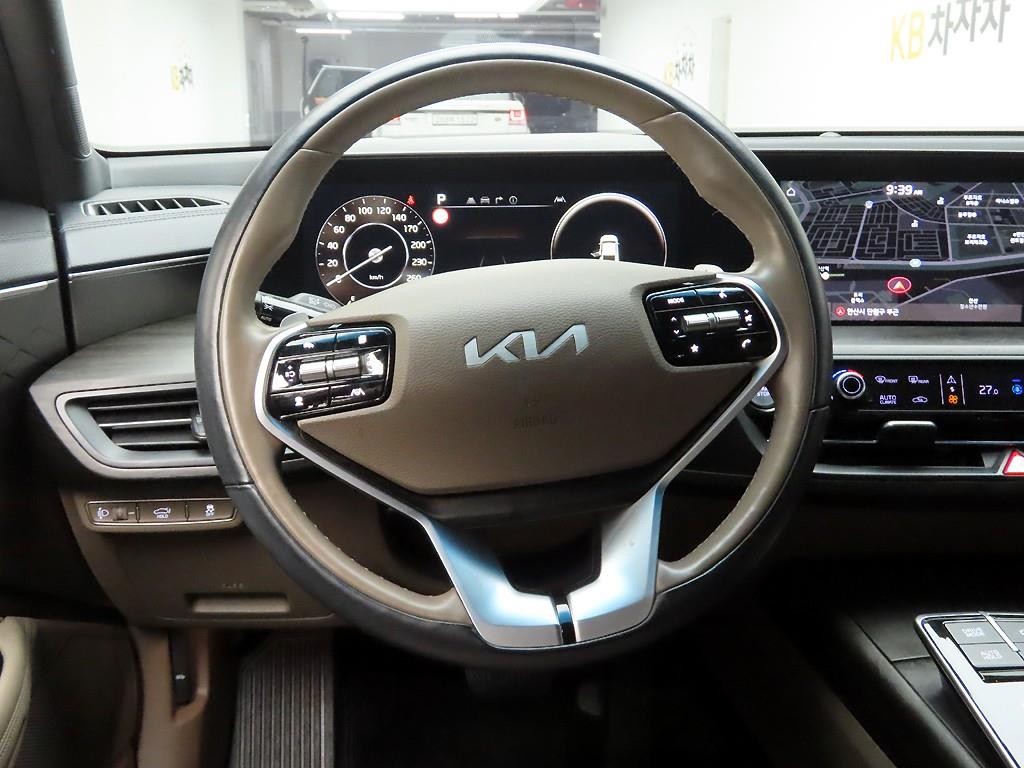 기아 K8 2.5 2WD 노블레스 이미지 8