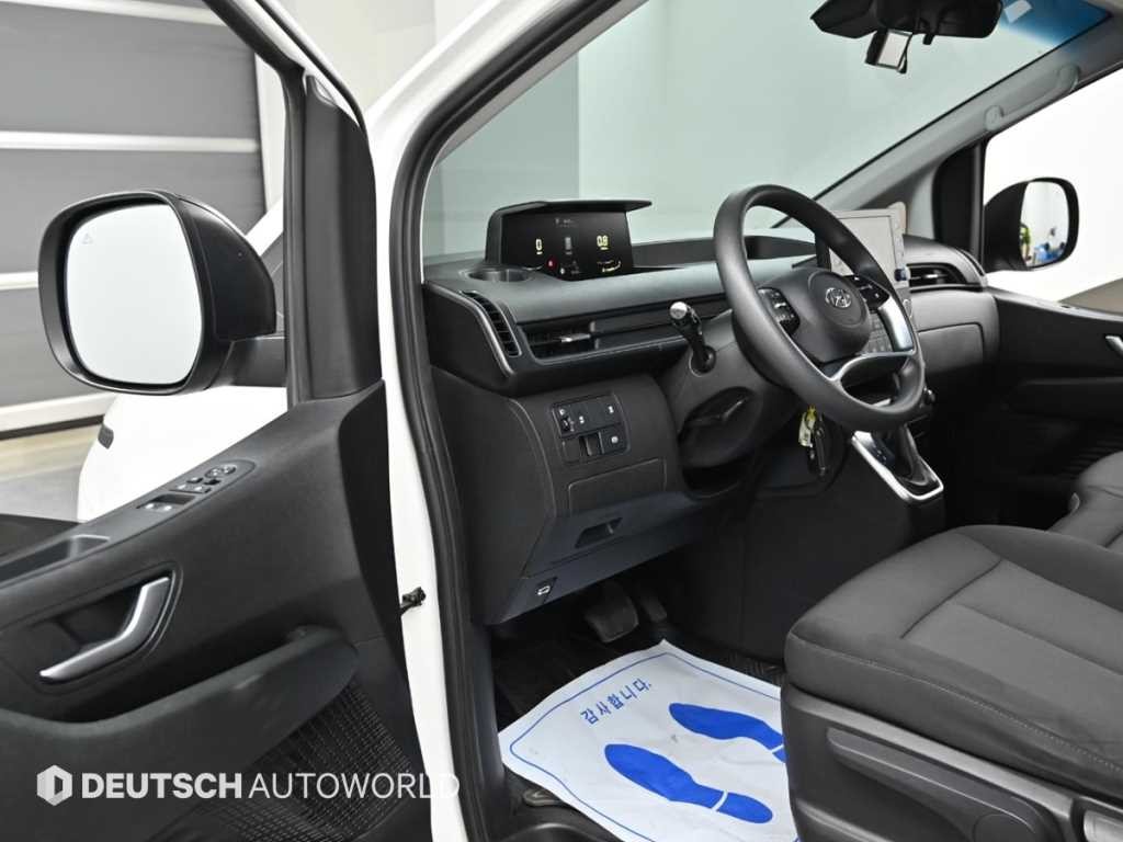 현대 스타리아 2WD 디젤 카고 스마트 3인승 이미지 11