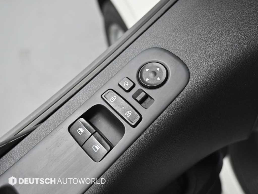 현대 스타리아 2WD 디젤 카고 스마트 3인승 이미지 7