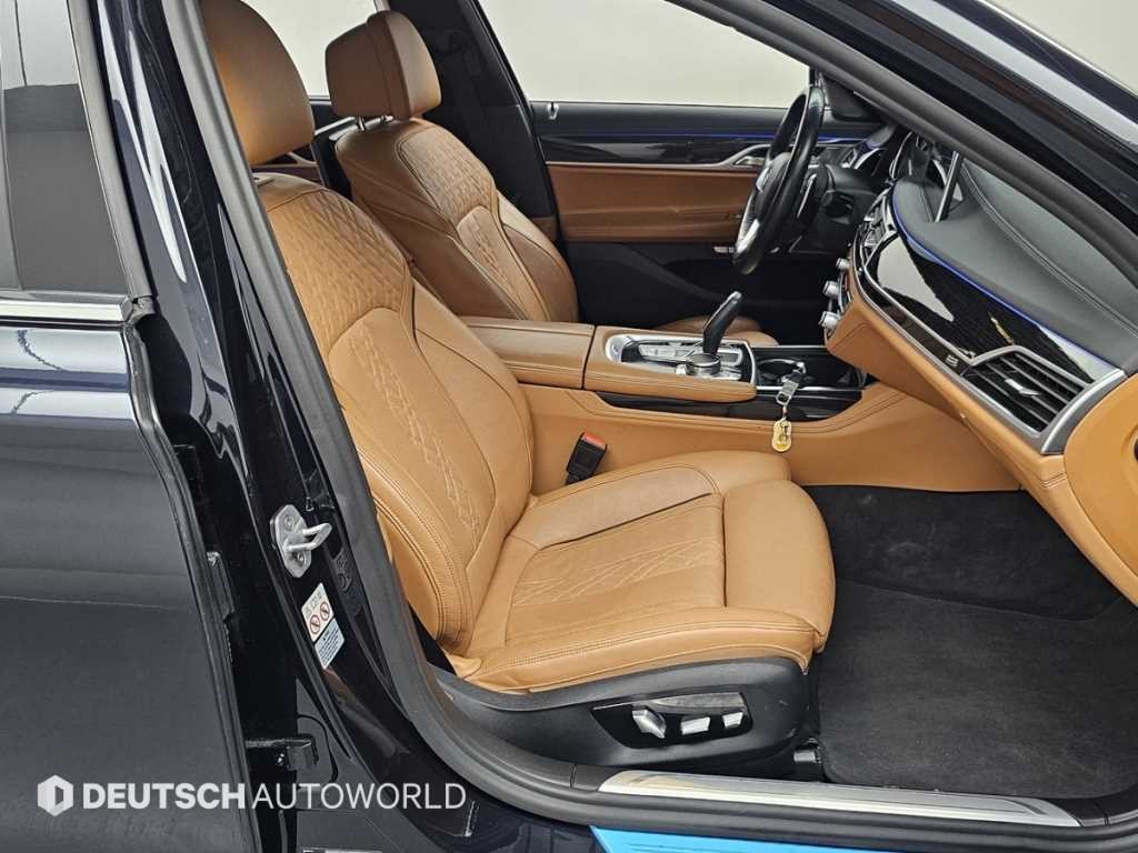BMW 7시리즈 7시리즈 (G11) 740Li xDrive M SPORT 스포츠 이미지 10