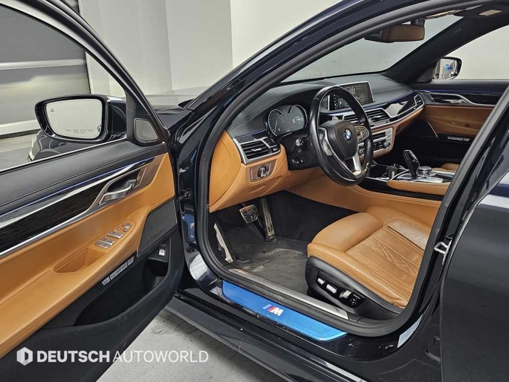 BMW 7시리즈 7시리즈 (G11) 740Li xDrive M SPORT 스포츠 이미지 11
