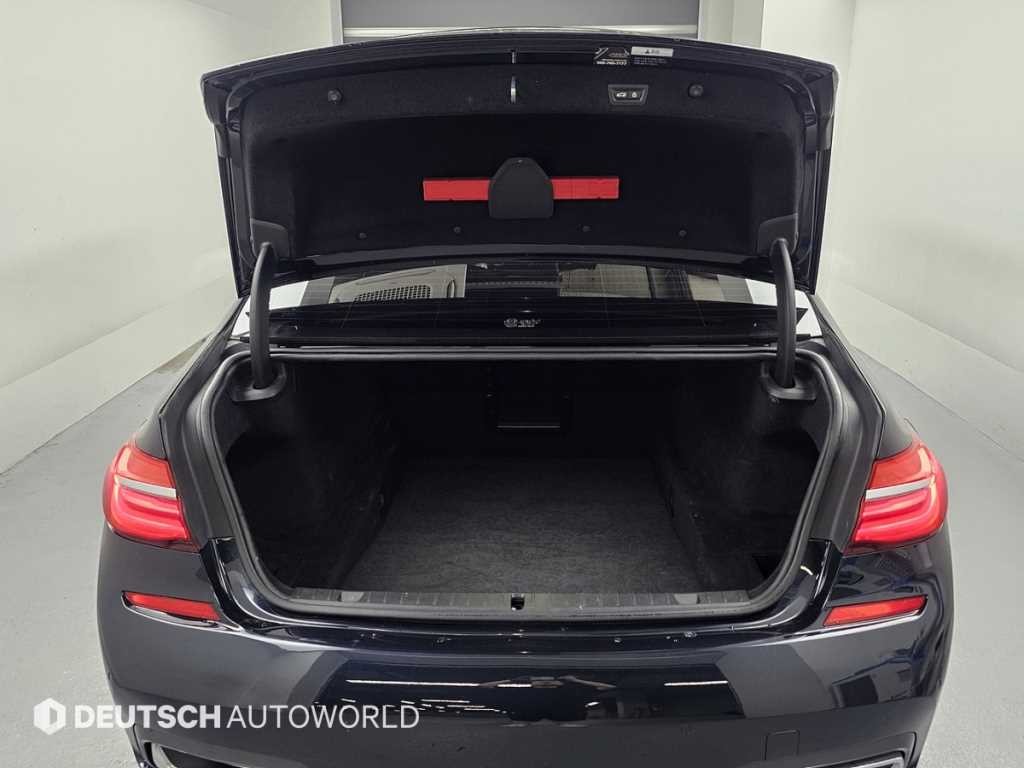 BMW 7시리즈 7시리즈 (G11) 740Li xDrive M SPORT 스포츠 이미지 19