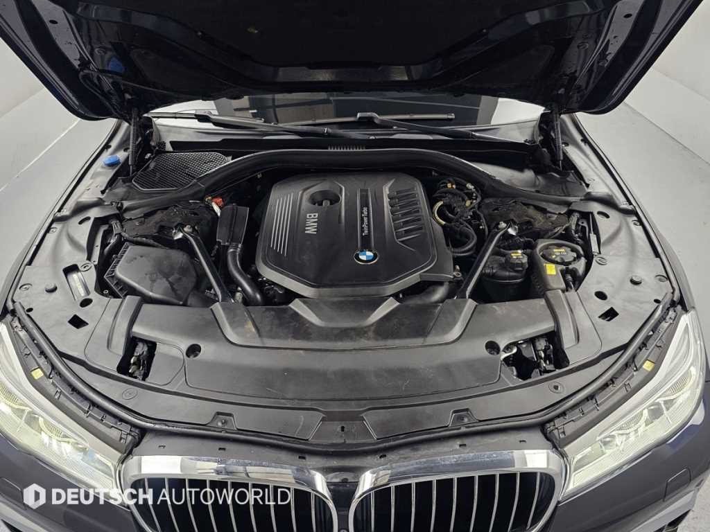 BMW 7시리즈 7시리즈 (G11) 740Li xDrive M SPORT 스포츠 이미지 7