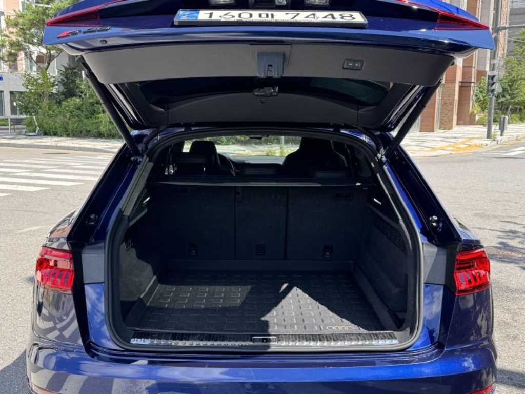아우디 SQ8 SQ8 (4M) 4.0 TDI 콰트로 이미지 5